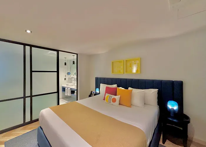 Park Life Masaryk Aparthotel 4*